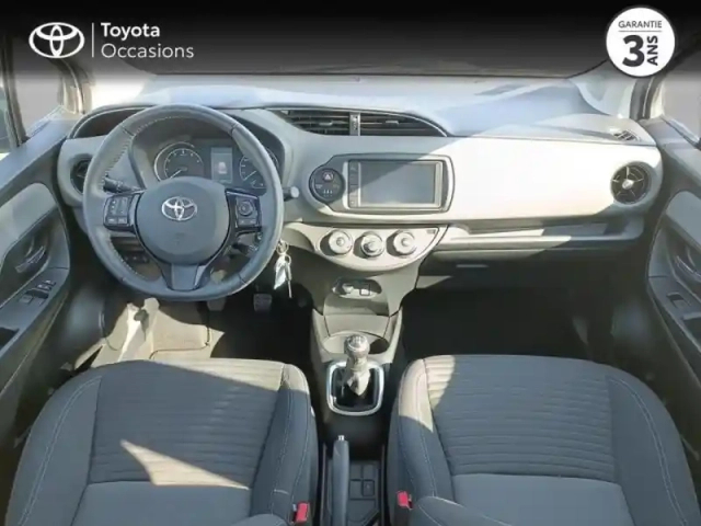 Toyota Yaris 70 vvt-i france connect 5p my19 — photo 8