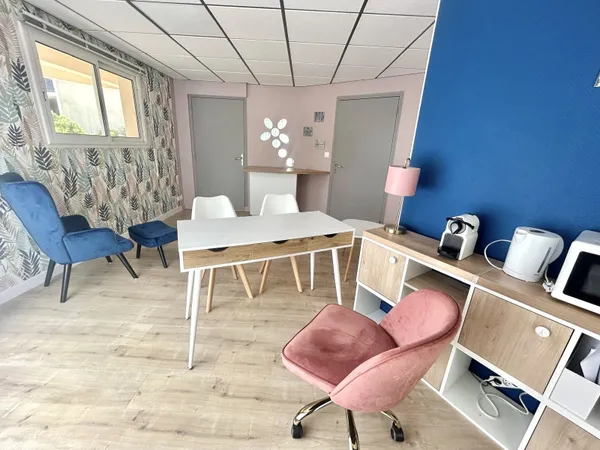Local professionnel 47 m²