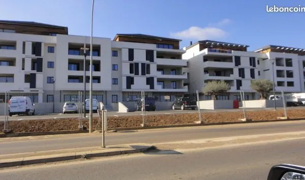🏡 Grand T3 de 75 m² à Borgo Résidence du Levant I