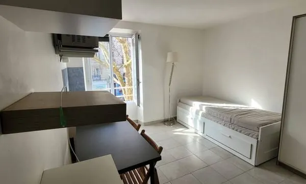 Appartement 1 pièce 13 m²