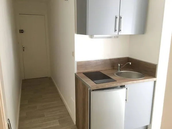 Studio 1 pièce 21 m²