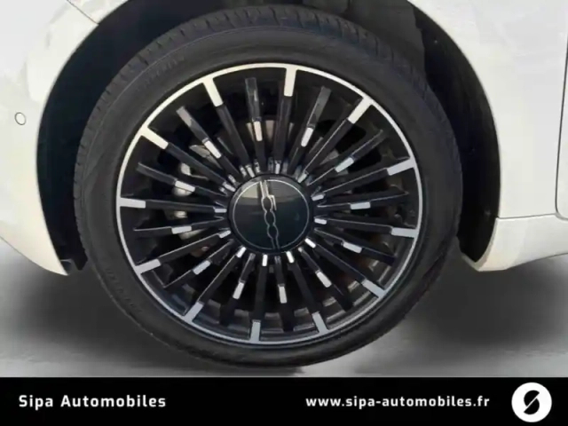 Fiat 500 e 118 ch — photo 9