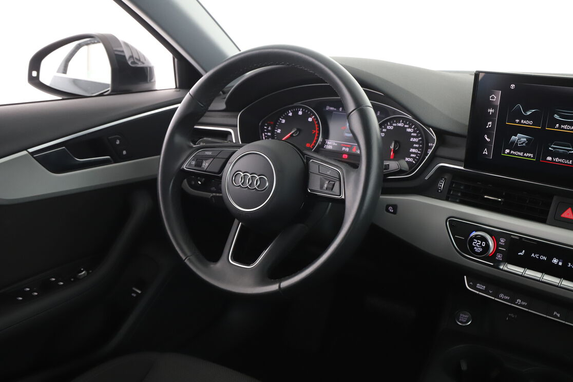 Audi A4 35 TFSI Design S Tronic 7 — photo 12