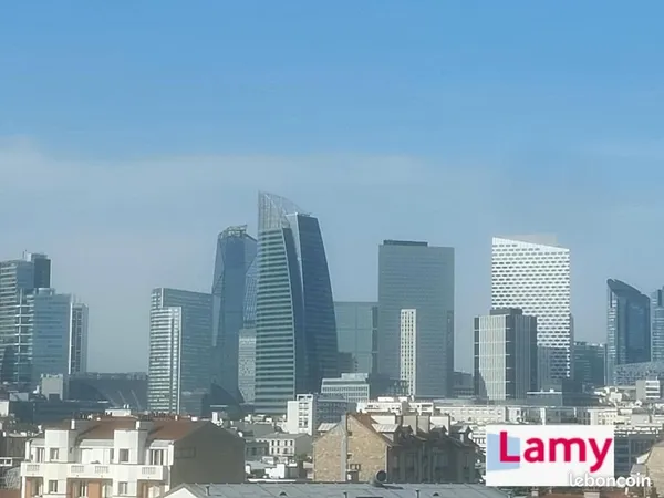 Studio 1 pièce 24 m²