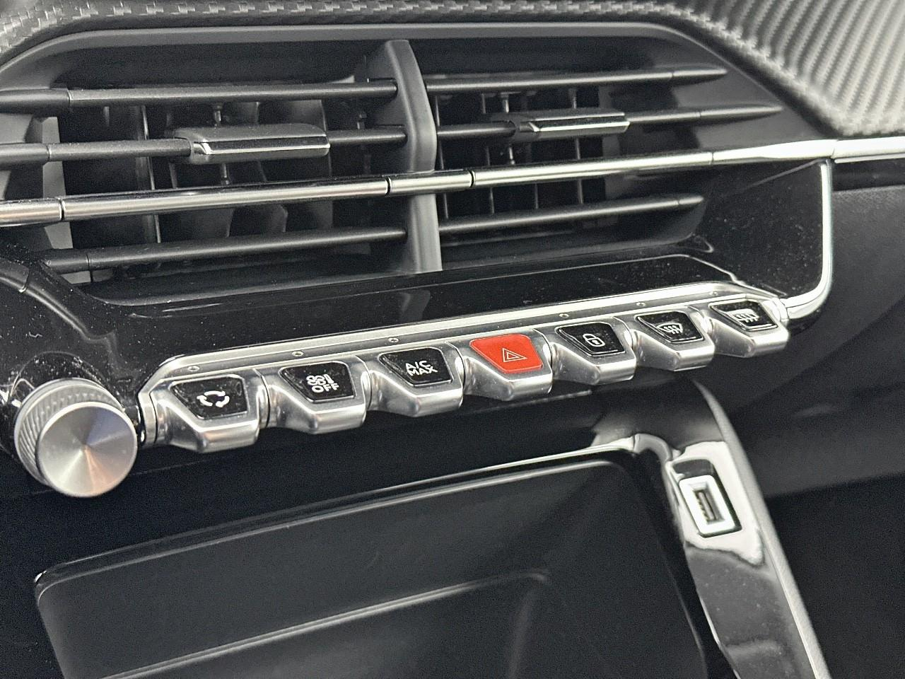 Peugeot 208 puretech 75 s&s bvm5 style — photo 26
