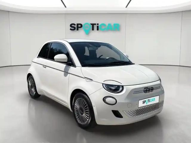 Fiat 500 e 118ch my23 — photo 8