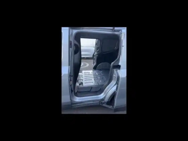 Ford Transit Courier 1.5 ecoblue 100ch trend — photo 6