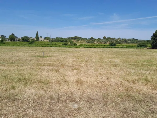 Terrain 500 m²