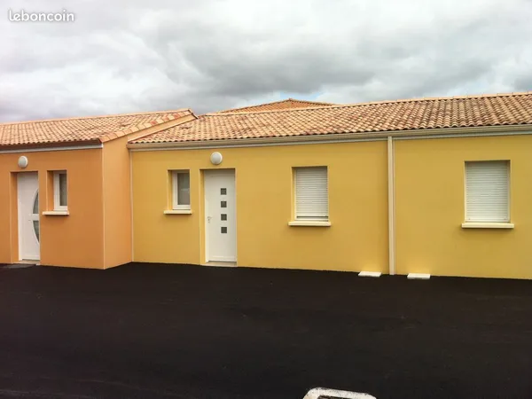 Maison Location Remouillé 2p 40m² 600€