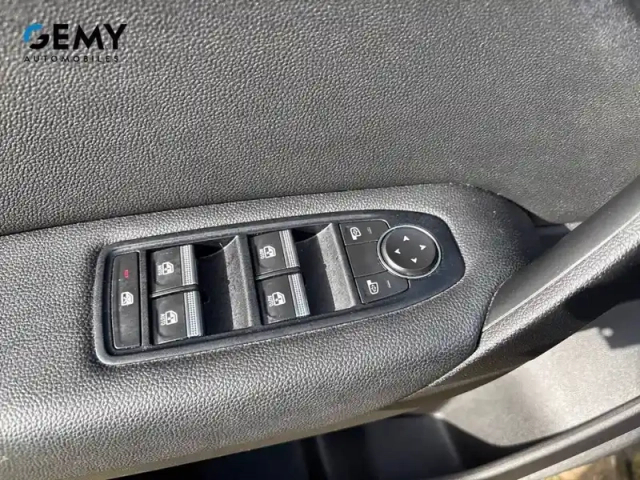 Renault Captur tce 90 — photo 12