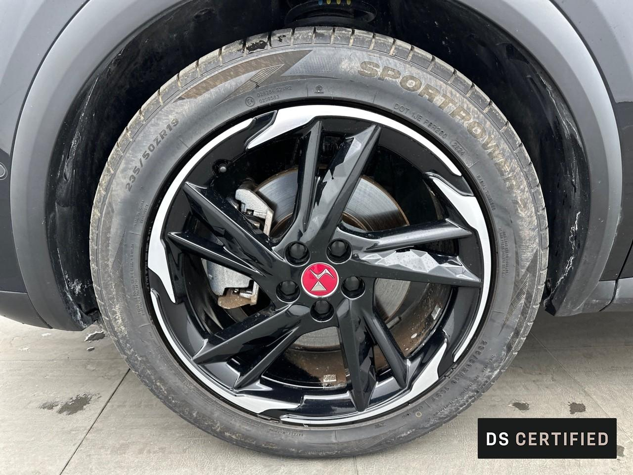 Ds Ds 7 crossback crossback hybride e-tense 300 eat8 4x4 performance — photo 16