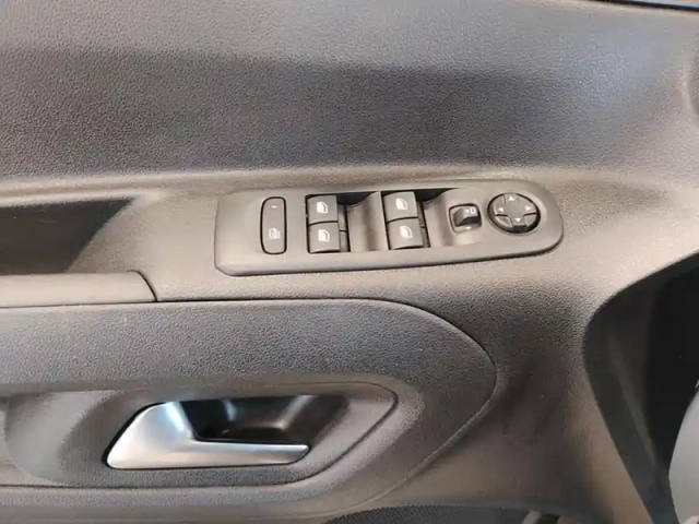 Citroën Berlingo taille m bluehdi 130 s&amp;s bvm6 shine — photo 20