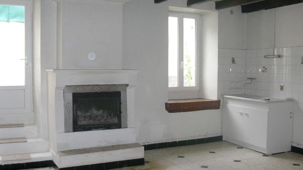 Photo 3