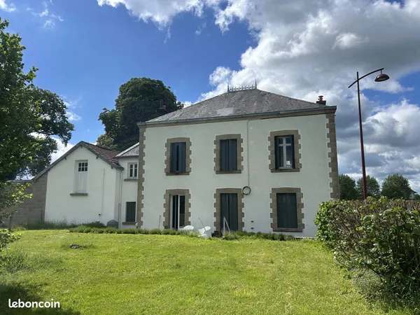 Propriété 7 pièces 153 m²