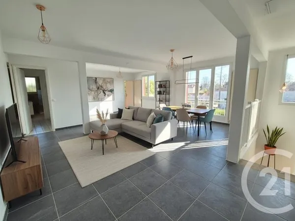 Maison 6 pièces 122 m²
