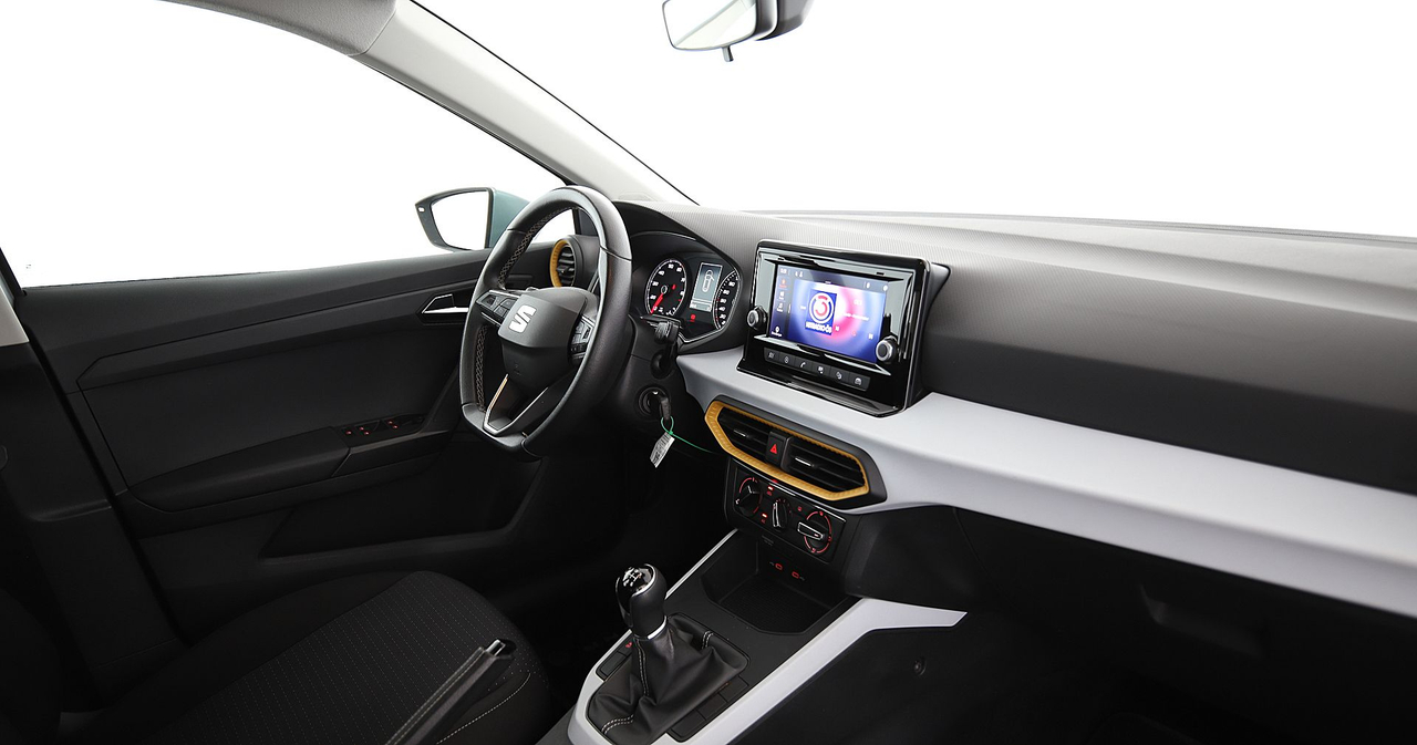 Seat Arona — photo 18