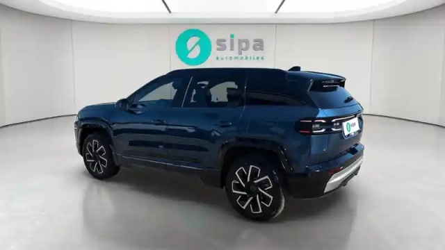 Jeep Compass 157 kw 4x2 — photo 3