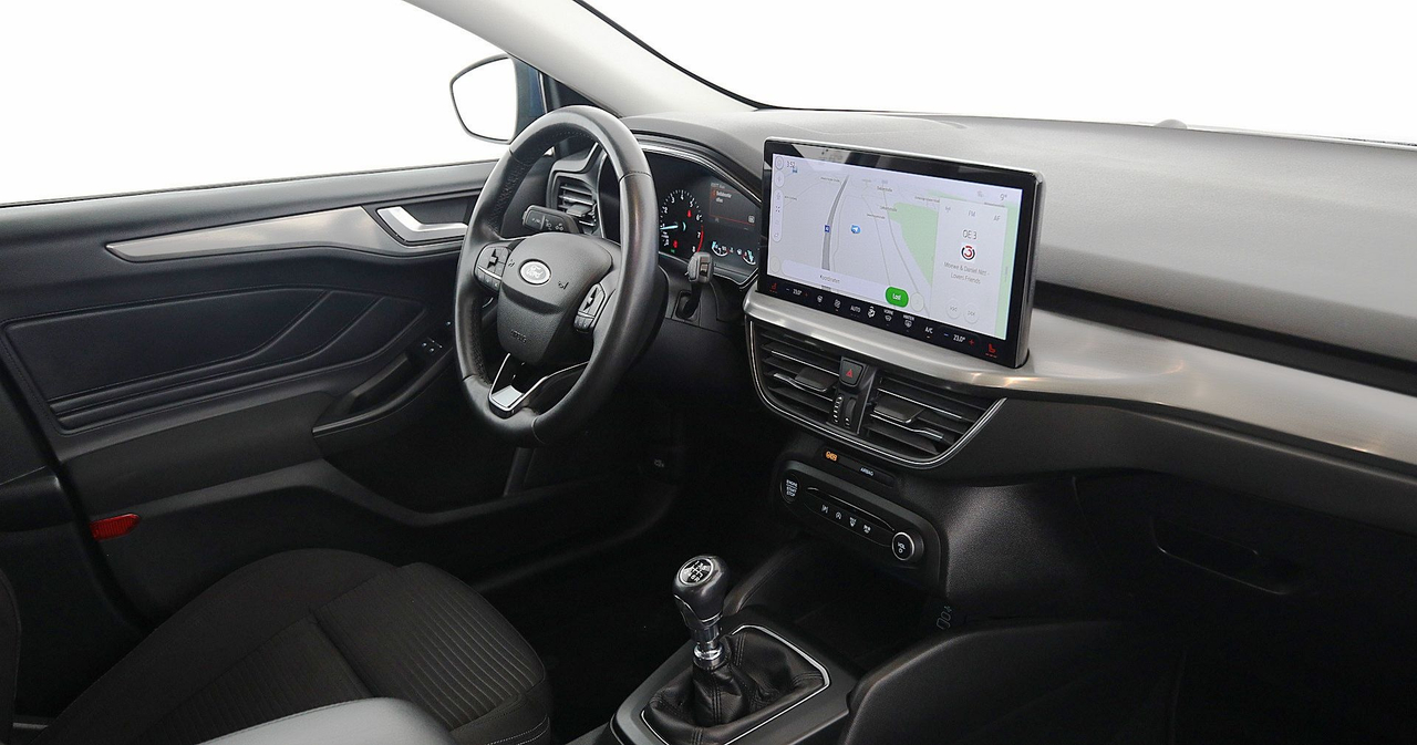 Ford Focus — photo 18