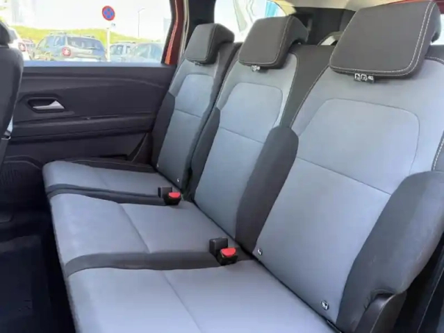 Dacia Jogger 7 places extreme+ tce 110 — photo 22