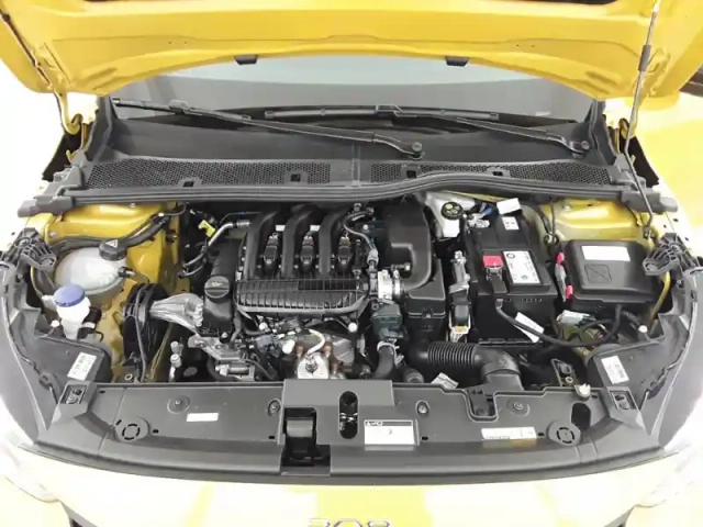 Peugeot 208 puretech 75 s&amp;s bvm5 — photo 25
