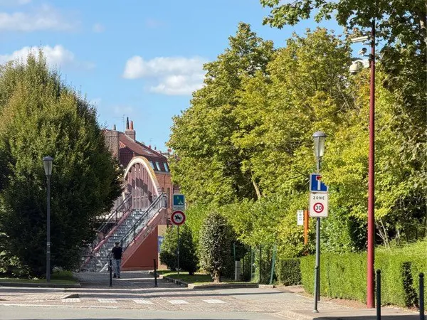Appartement T4, proximité mairie