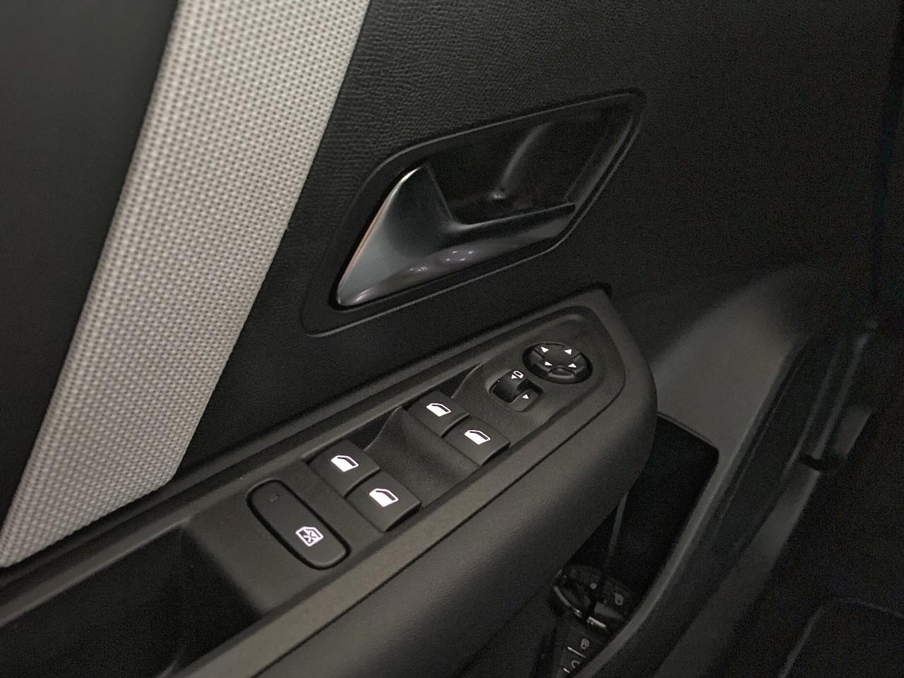 Citroën C4 hybride 136 e-dcs6 max — photo 20