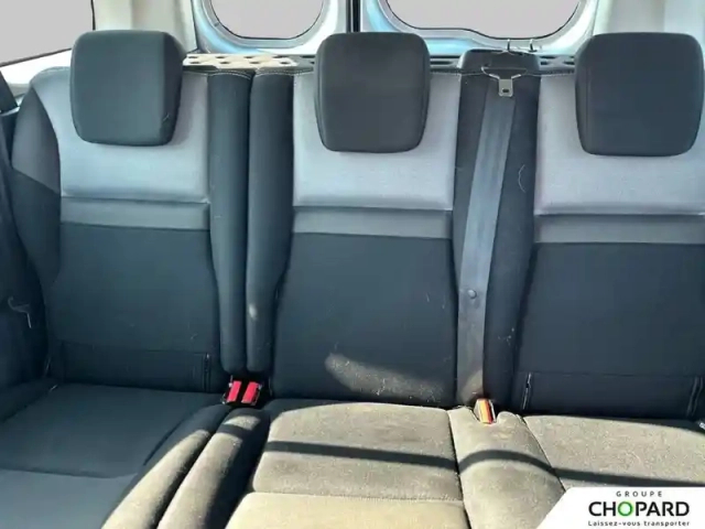 Renault Kangoo blue dci 115 — photo 19