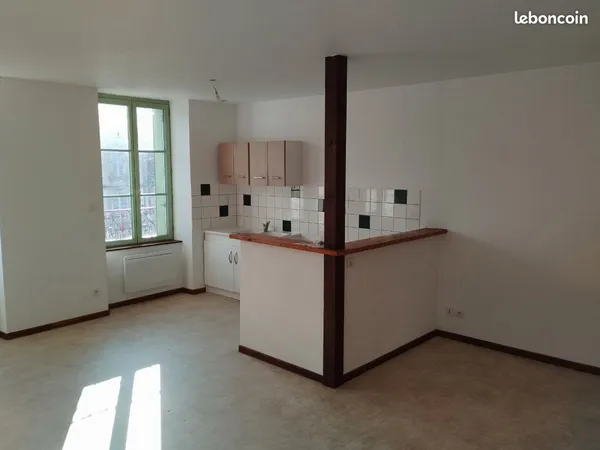 Appartement Location Guéret 2p 50m² 487€
