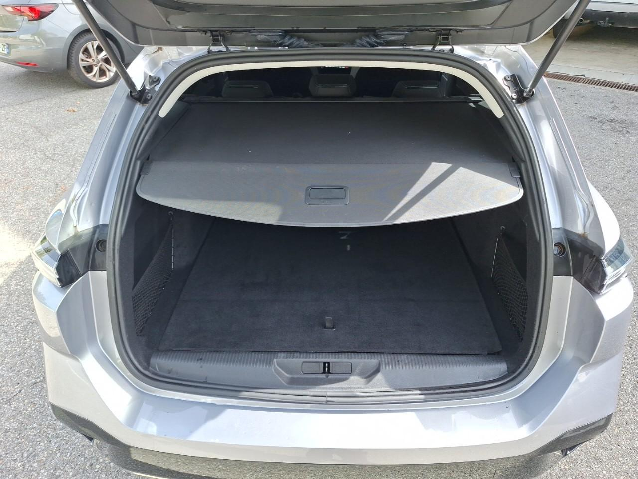 Peugeot 308 sw plug-in hybrid 180ch allure e-eat8 — photo 6