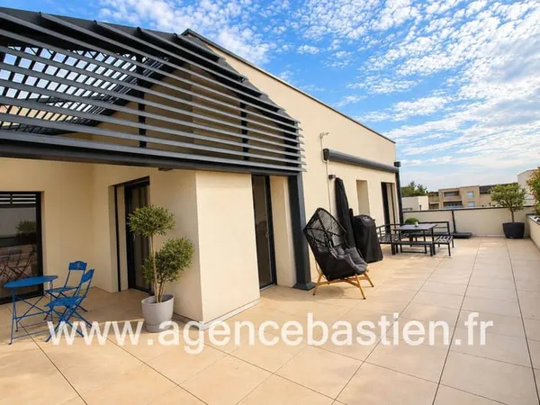 Appartement 5 pièces 131 m²