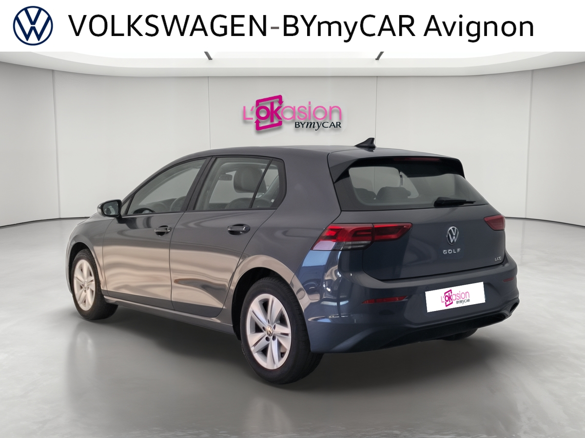 Volkswagen Golf 1.0 eTSI OPF 110 DSG7 — photo 3