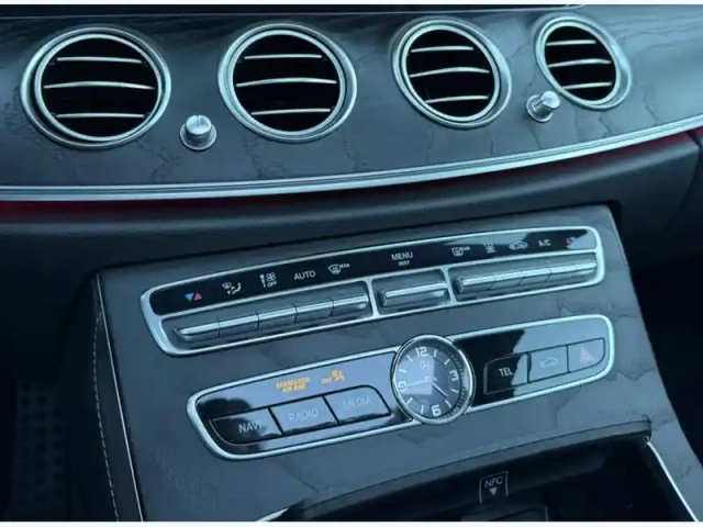 Mercedes Cla e 400 d 4matic break — photo 50