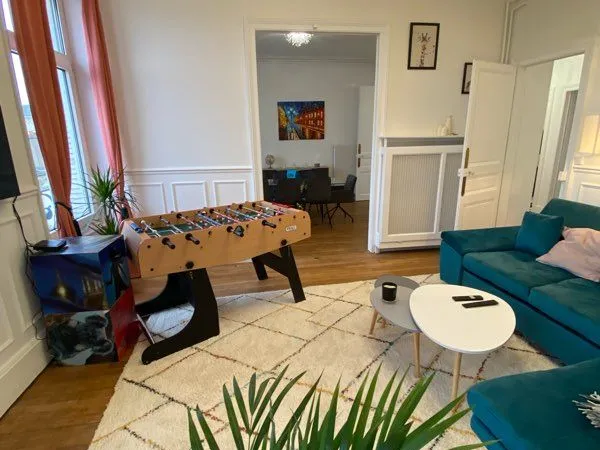 Appt bourgeois T4 rénove 90m2 2 ch mon désert tram thermal