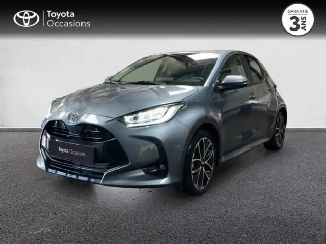 Toyota Yaris 116h design 5p my26