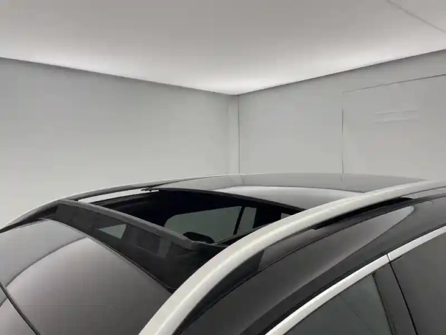 Mercedes Glb 200 d 8g-dct — photo 32