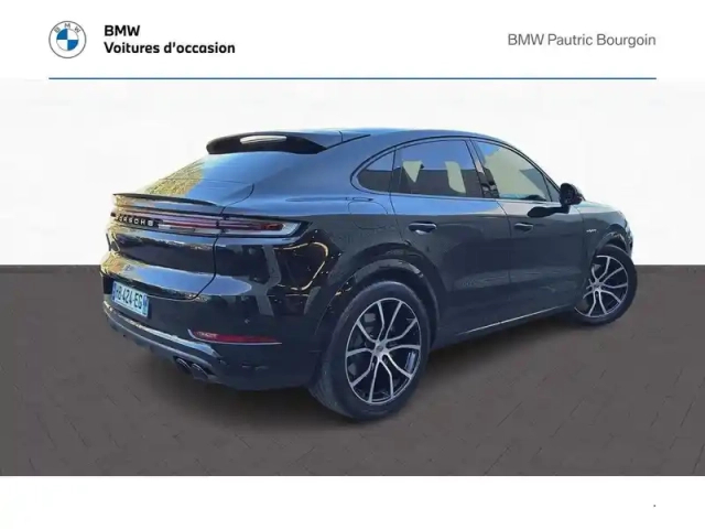 Porsche Cayenne coupé 3.0 v6 470ch e-hybrid — photo 12