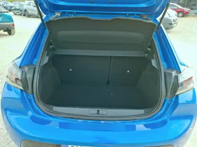 Peugeot 208 puretech 100 s&amp;s eat8 — photo 6