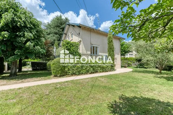 Maison 7 pièces 117 m²