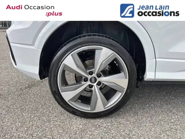 Audi Q2 35 tfsi 150 s tronic 7 — photo 9