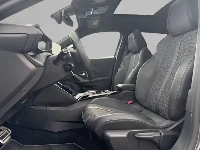 Peugeot 2008 puretech 130 s&amp;s eat8 — photo 41