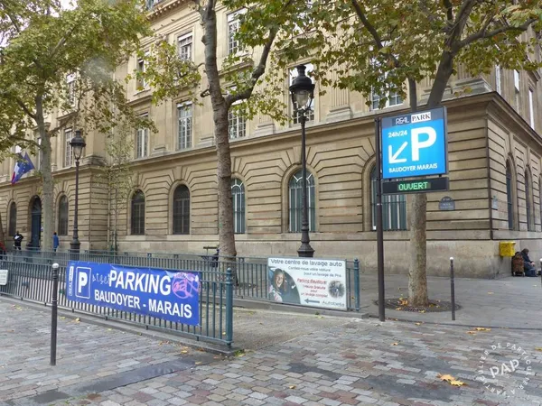 Garage/Parking
