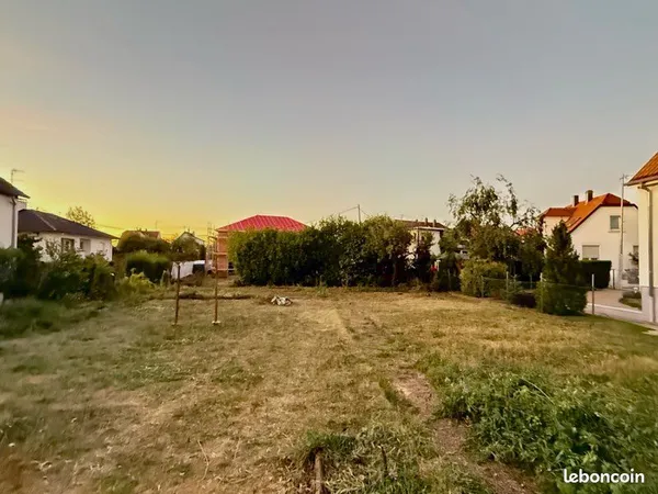 Terrain constructible de 6,55 ares à vendre - Lingolsheim