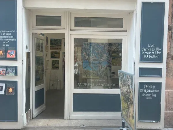 Saint-Rémy-de-Provence - Droit au bail - Local de caractère de 54 m²