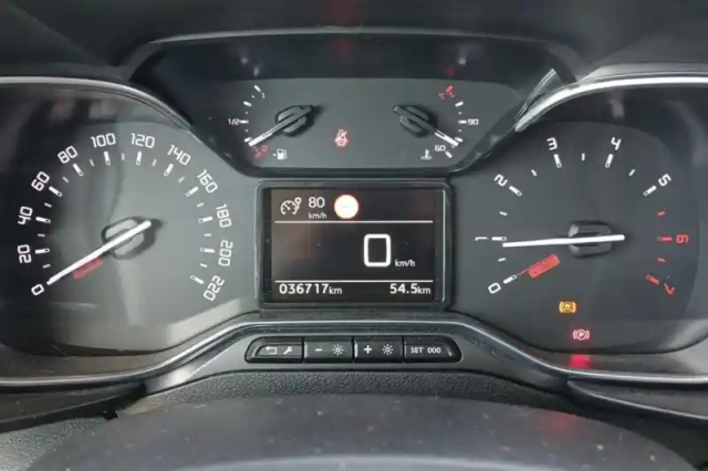 Citroën Berlingo taille m puretech 110 s&amp;s bvm6 — photo 21