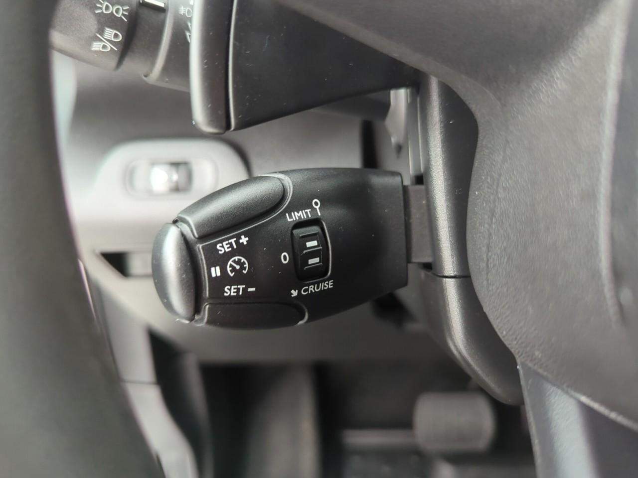 Citroën Berlingo van m 650 bluehdi 130 s&s eat8 driver — photo 28