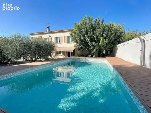 Maison 7 pièces 151 m²