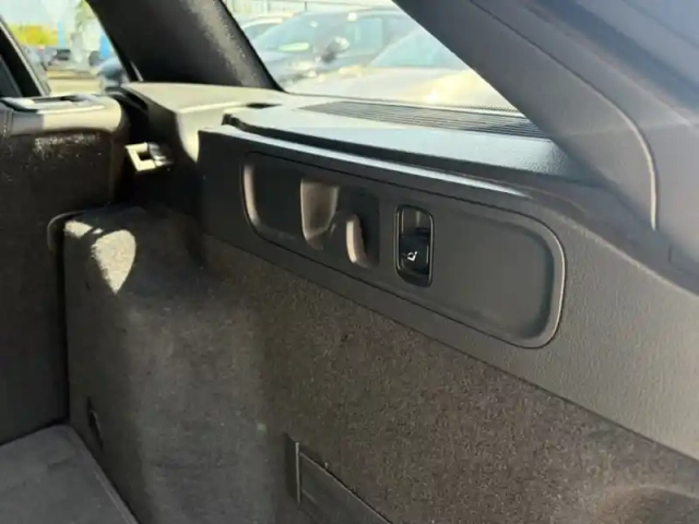 Mercedes Classe C 220 d break amg line — photo 17