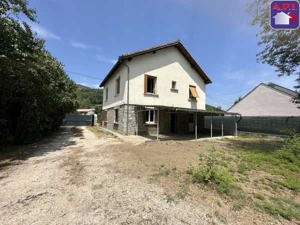 Maison 6 pièces 136 m²