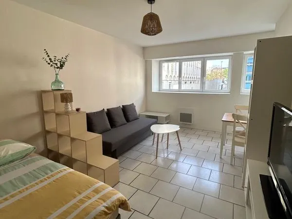 Location studio 27m² Orléans