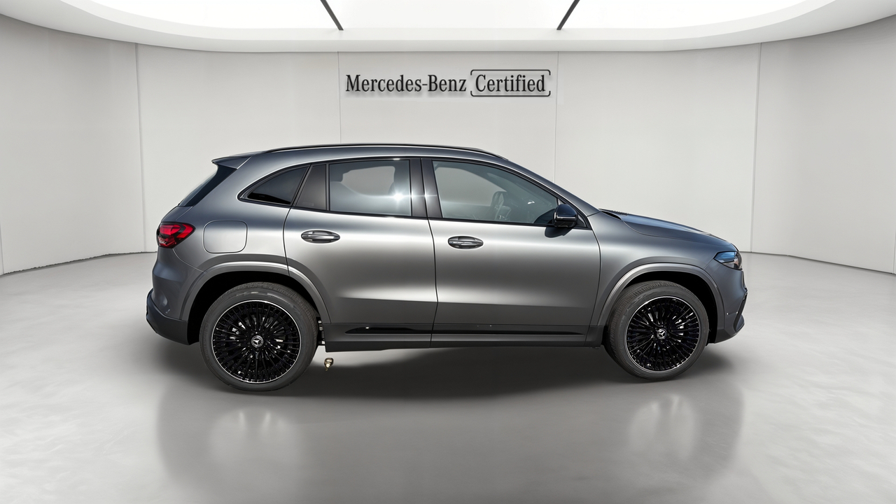 Mercedes EQA 300 4Matic — photo 6